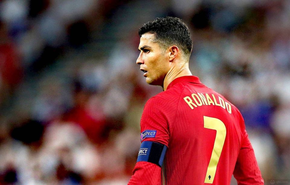 功于他对于 功于他对于